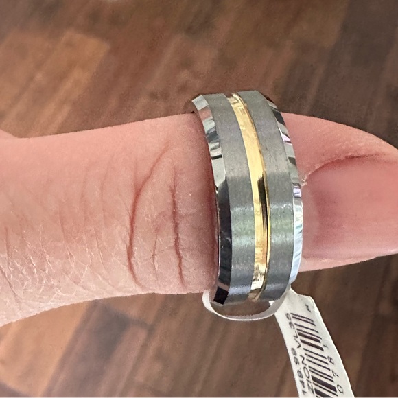 NEW Men’s Nuni Tungsten 2-tone Ring Wedding Band 8mm Polished Comfort Fit Size 9 - Picture 2 of 5